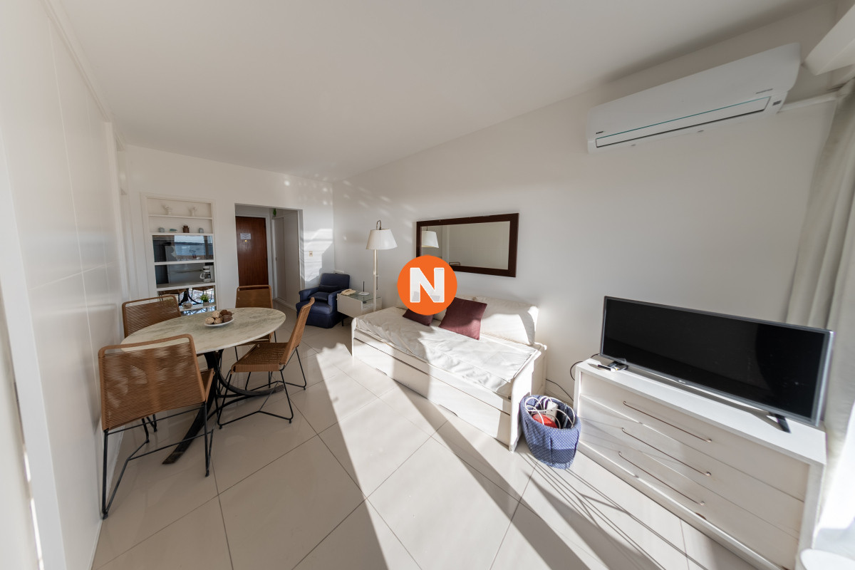 Apartamento Ref.224021 - Apartamento en Venta , Punta del Este