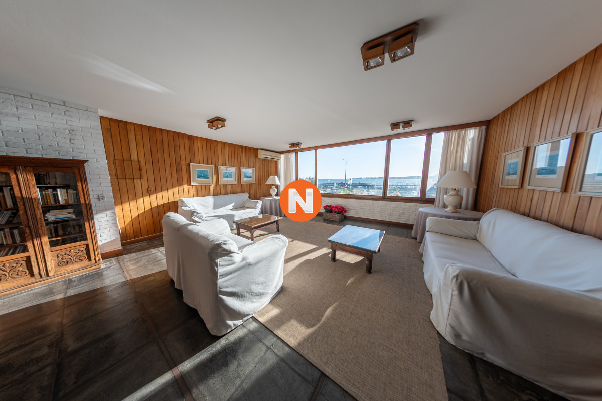 Apartamento Ref.224021 - Apartamento en Venta , Punta del Este