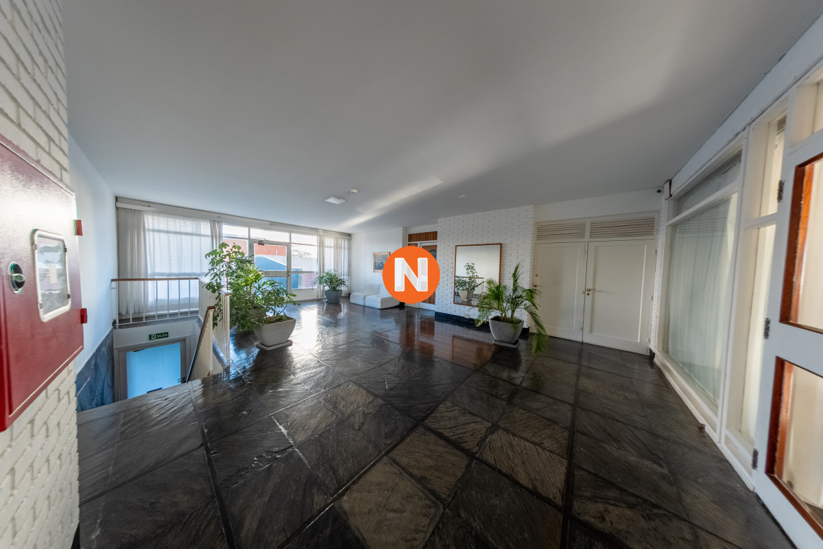 Apartamento Ref.224021 - Apartamento en Venta , Punta del Este