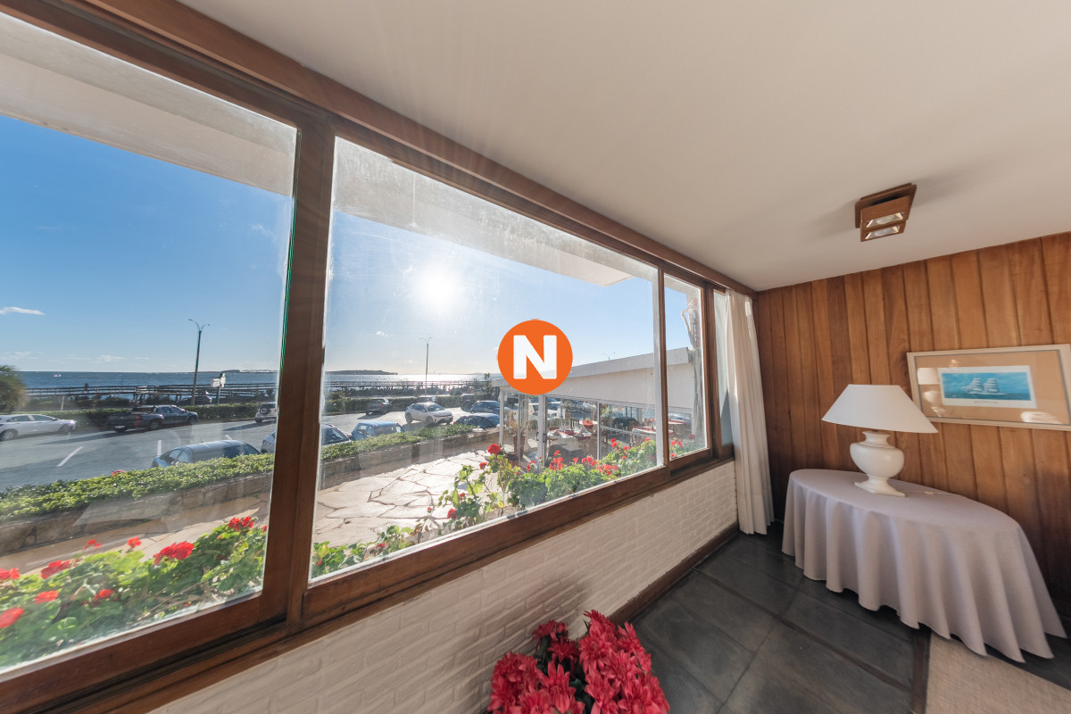 Apartamento Ref.224021 - Apartamento en Venta , Punta del Este