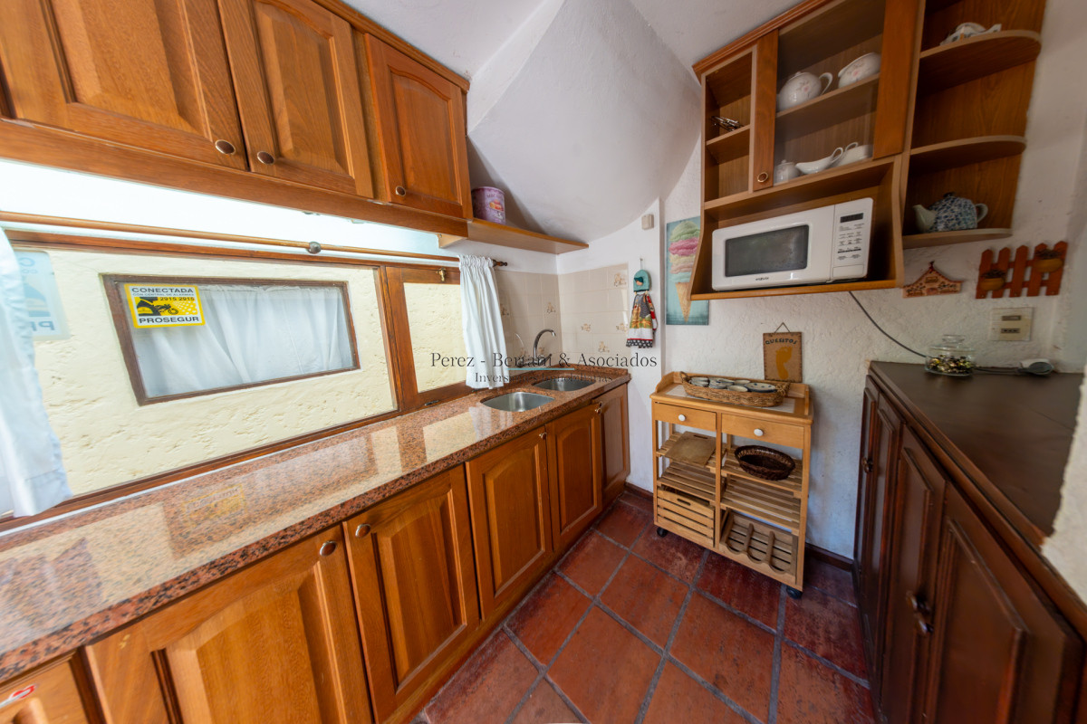 Casa ID.1217 - Venta Casa Quincho Pinares Punta del Este