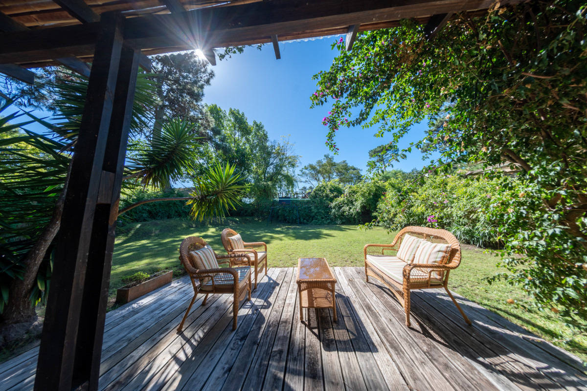 Casa ID.1217 - Venta Casa Quincho Pinares Punta del Este