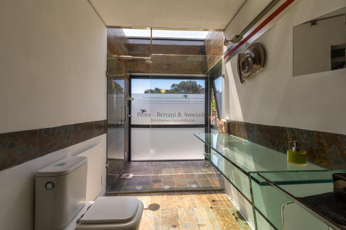 Casa ID.1288 - Venta Casa 2 Dormitorios, Rincón del Indio, Punta del Este