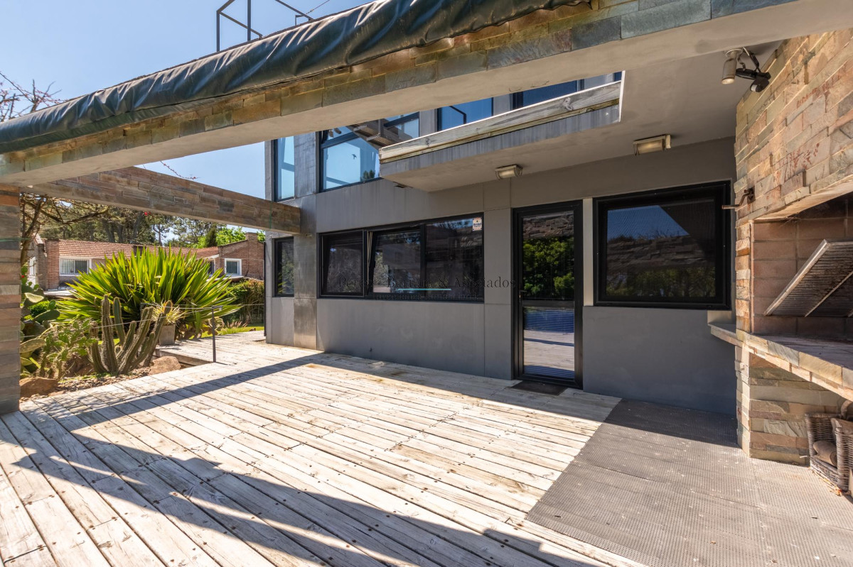 Casa ID.1288 - Venta Casa 2 Dormitorios, Rincón del Indio, Punta del Este