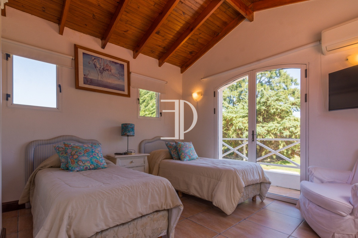 Casa ID.1287 - Venta Casa 3 dormitorios Rincon del Indio Punta del Este