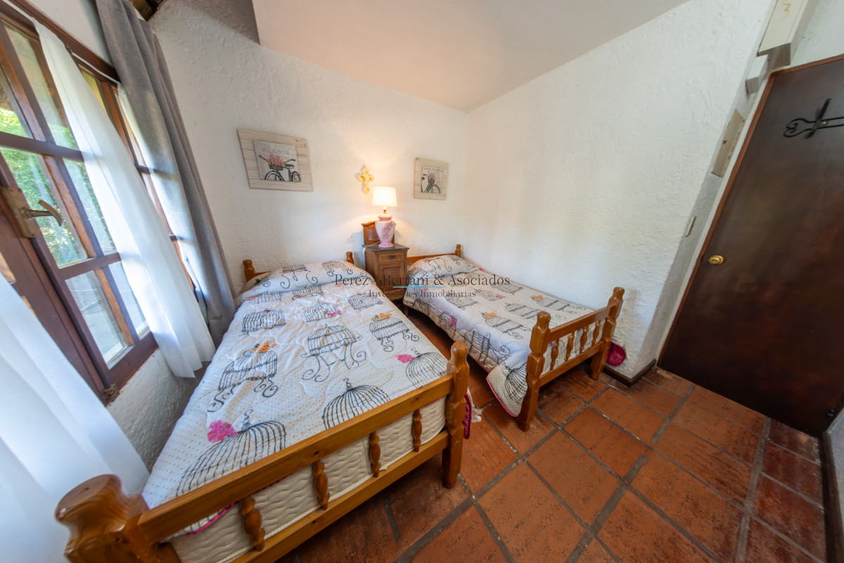 Casa ID.1217 - Venta Casa Quincho Pinares Punta del Este
