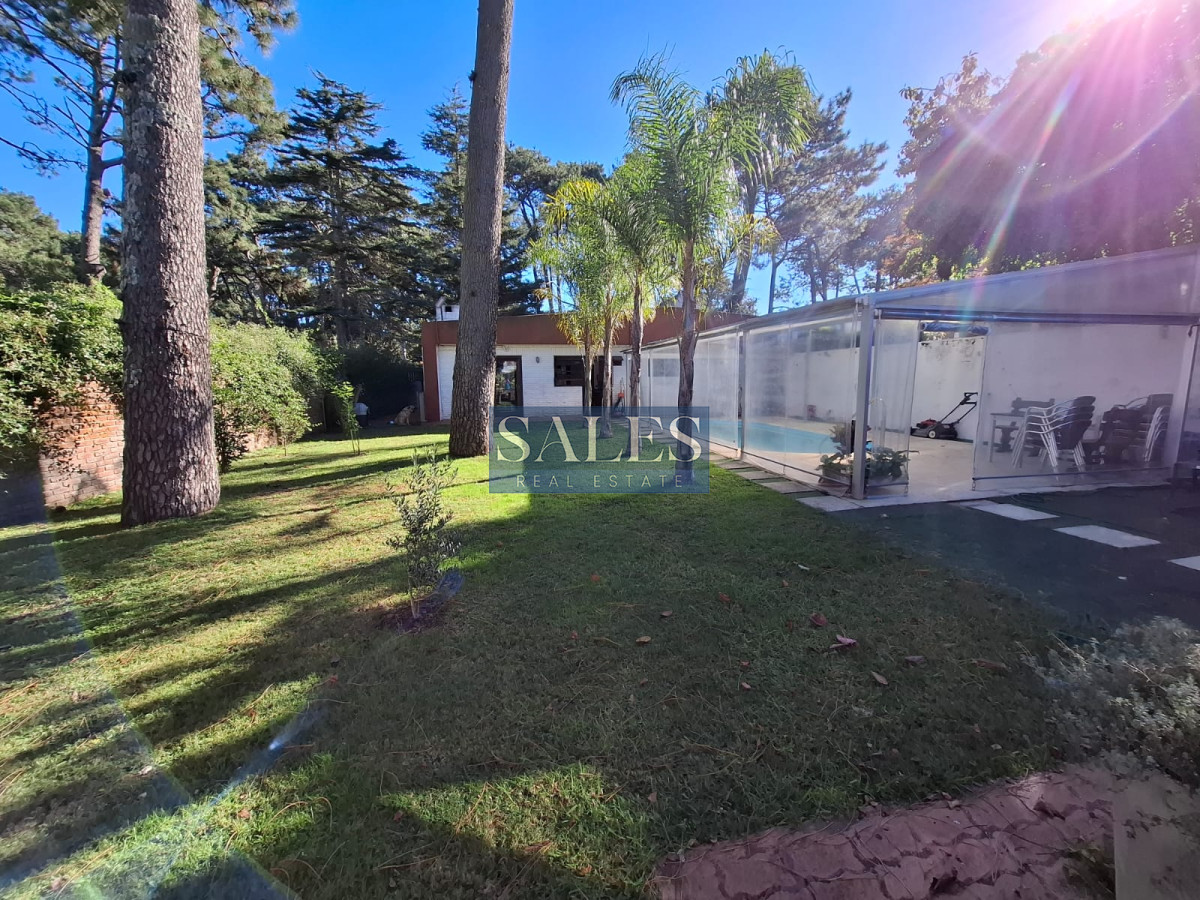 Casa ID.1436 - Casa en venta - Cantegril - 3 dormitorios