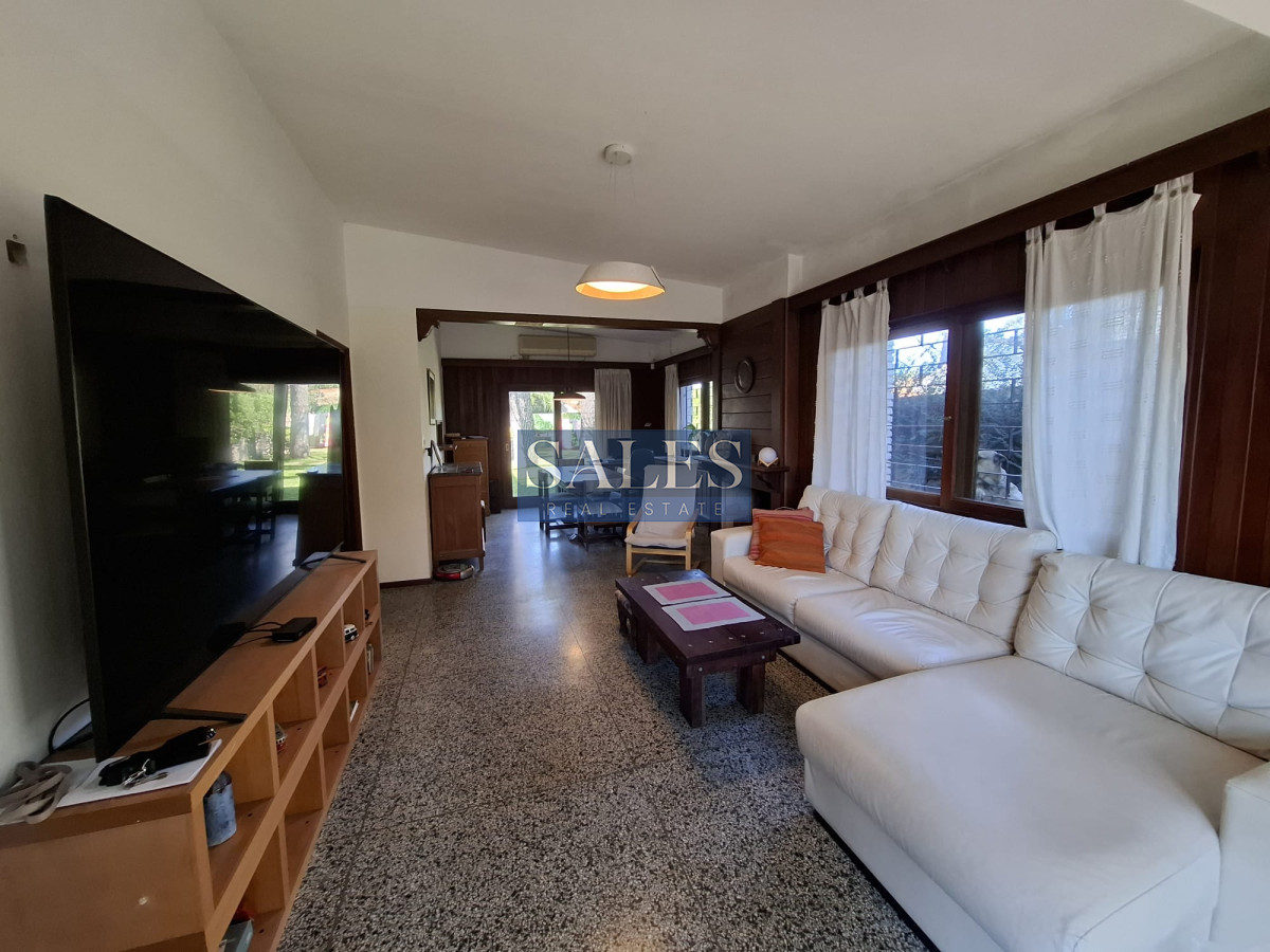 Casa ID.1436 - Casa en venta - Cantegril - 3 dormitorios