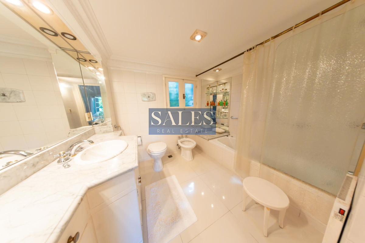 Casa ID.1451 - Venta Casa 4 dormitorios San Rafael Punta del Este