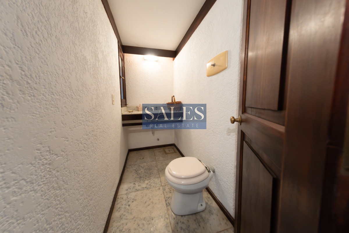 Casa ID.1434 - Venta casa 4 dormitorios en Pinares 