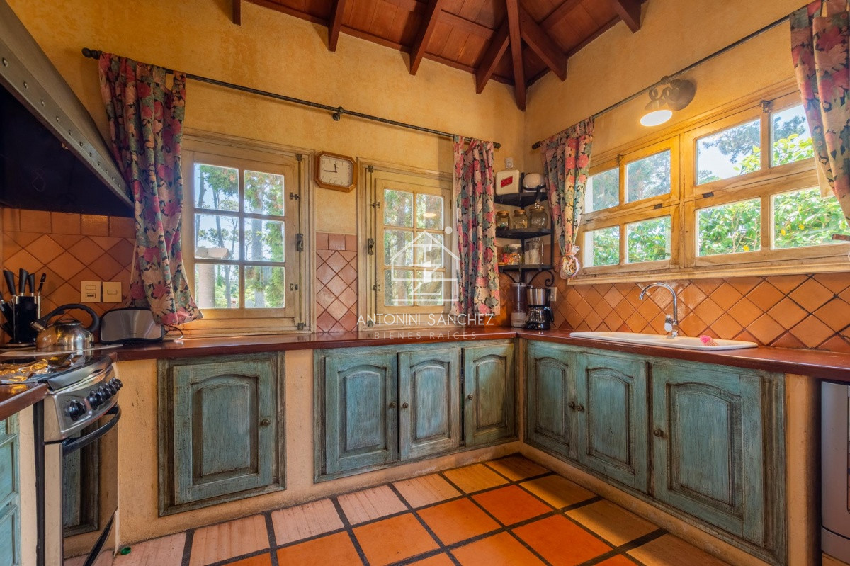 Casa ID.1164 - Venta Casa 3 dormitorios, Pinares, Punta del Este