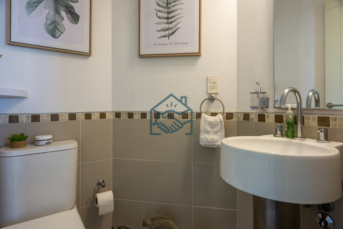 Apartamento ID.1398/Venta-Apartamento-3-dormitorios-y-dependencia-en-Ocean-Drive-Punta-del-Este - Venta Apartamento 3 dormitorios y dependencia en Ocean Drive Punta del Este