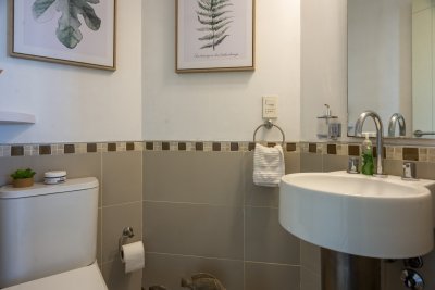 Apartamento ID.1398/Venta-Apartamento-3-dormitorios-y-dependencia-en-Ocean-Drive-Punta-del-Este - Venta Apartamento 3 dormitorios y dependencia en Ocean Drive Punta del Este