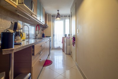 Apartamento ID.1398/Venta-Apartamento-3-dormitorios-y-dependencia-en-Ocean-Drive-Punta-del-Este - Venta Apartamento 3 dormitorios y dependencia en Ocean Drive Punta del Este