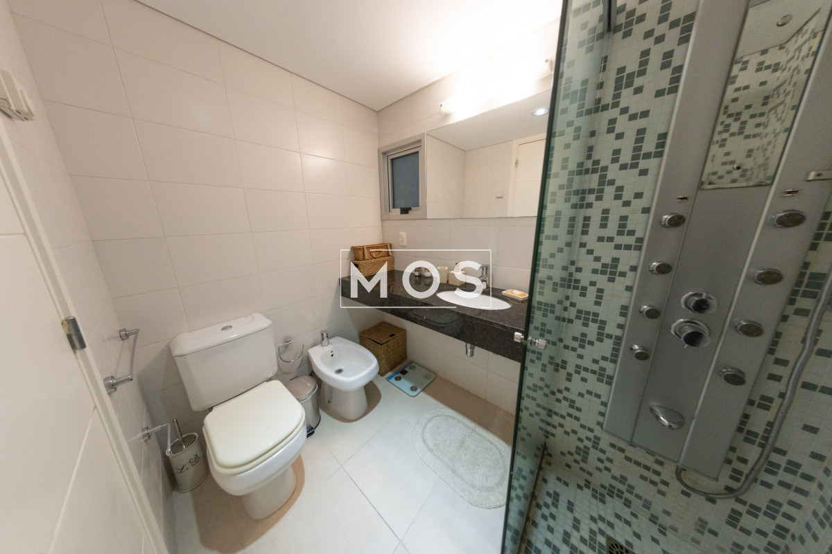 Apartamento ID.2854 - Venta apartamento 3 dormitorios Punta del Este Playa Mansa 