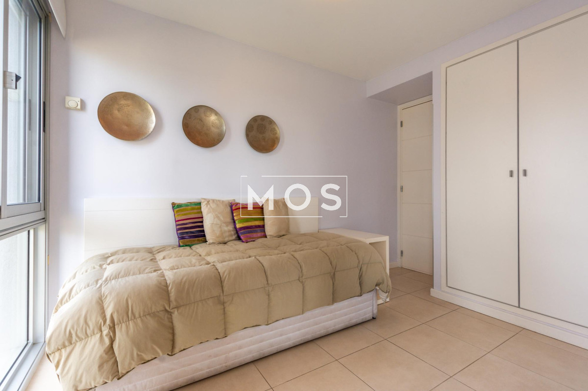 Apartamento ID.2753 - Venta Apartamento 3 dormitorios Playa Mansa Punta del Este