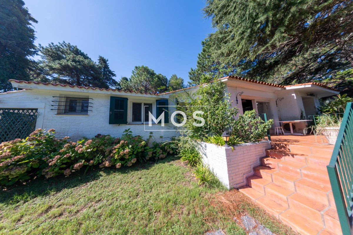 Casa ID.2776 - Venta Casa 4 dormitorios San Rafael Punta del Este