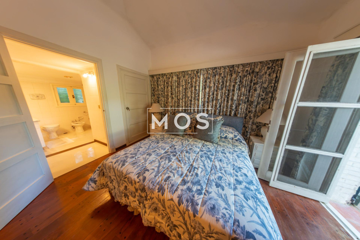 Casa ID.2776 - Venta Casa 4 dormitorios San Rafael Punta del Este