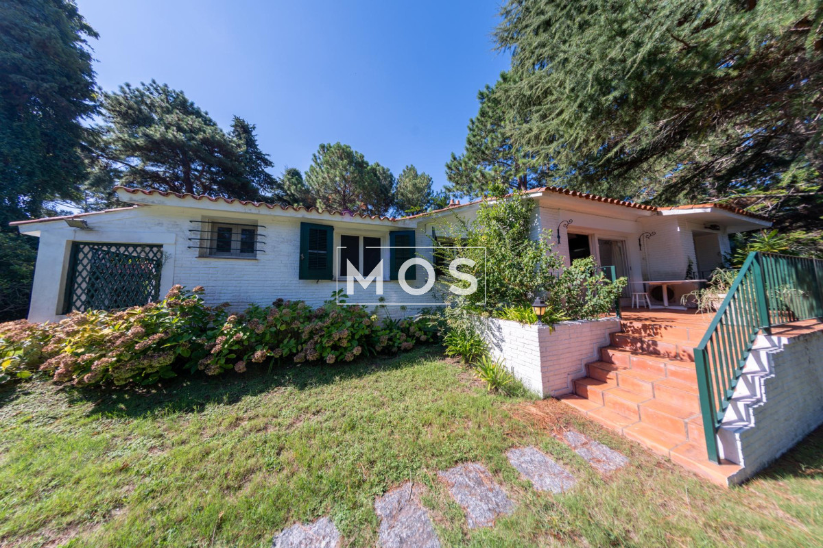 Casa ID.2776 - Venta Casa 4 dormitorios San Rafael Punta del Este