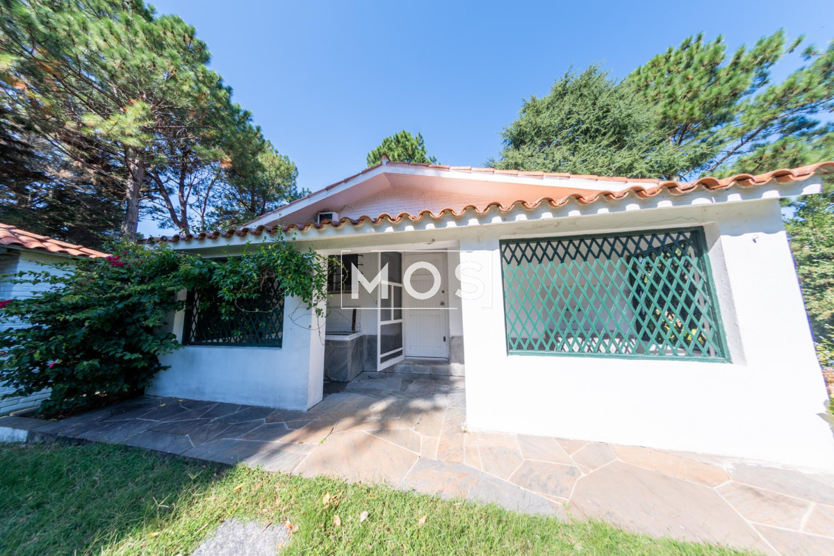 Casa ID.2776 - Venta Casa 4 dormitorios San Rafael Punta del Este