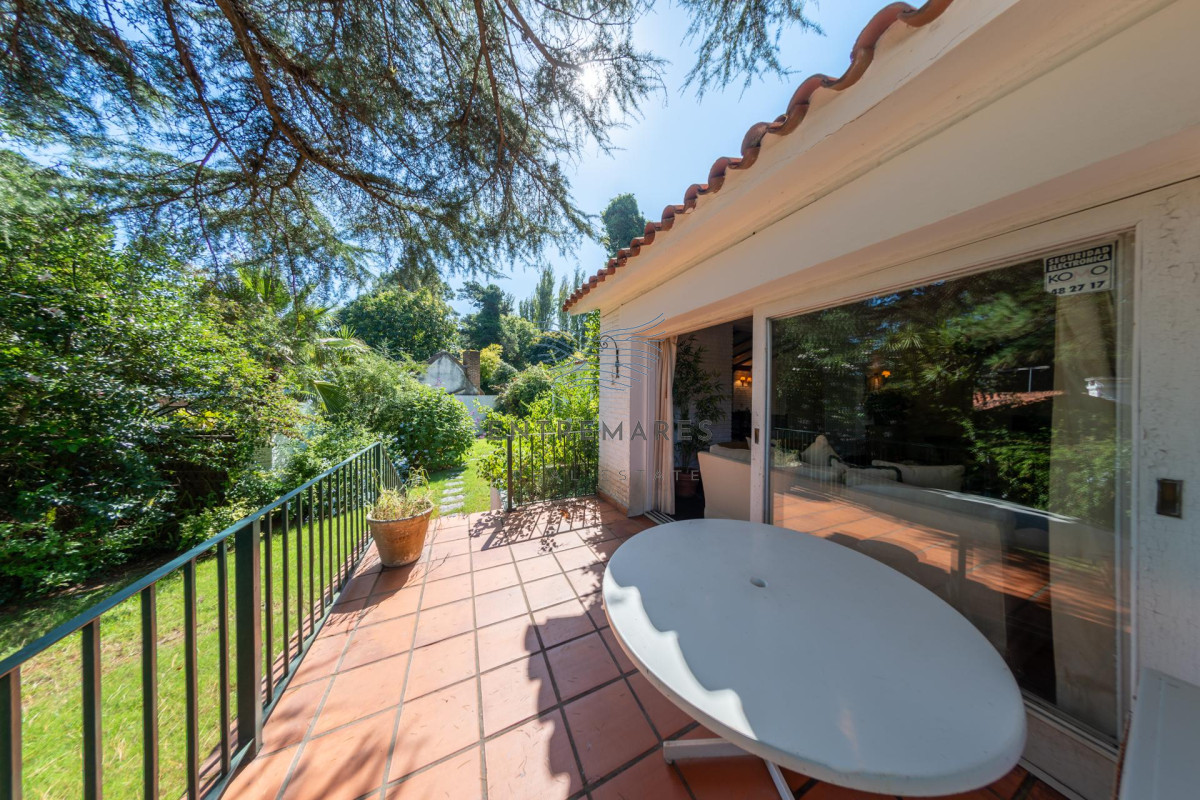 Casa ID.105 - Venta Casa 4 dormitorios San Rafael Punta del Este