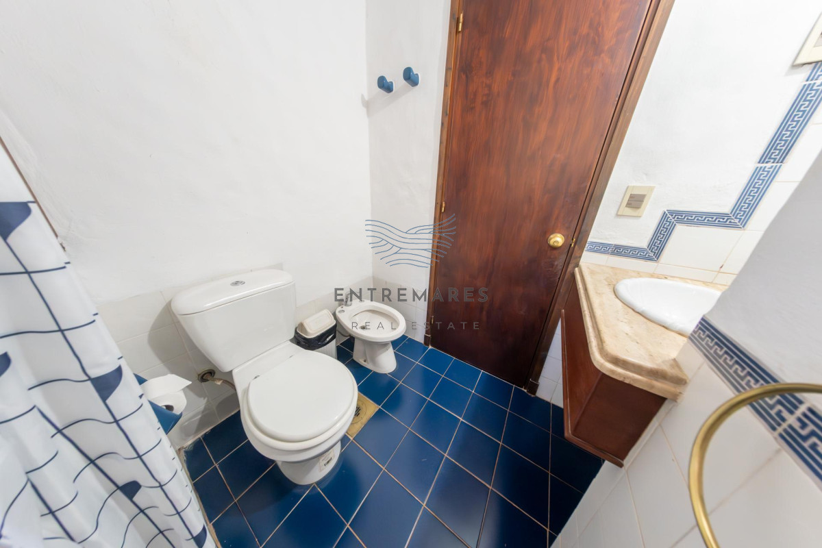 Casa ID.104 - Venta Casa 3 dormitorios mas dependencia Rincón del Indio  Playa Brava Punta del Este Piscina