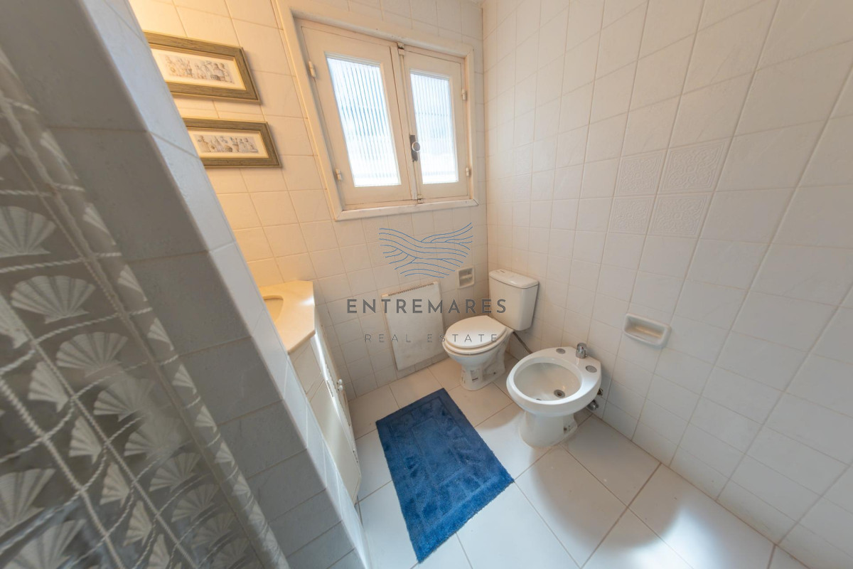 Casa ID.105 - Venta Casa 4 dormitorios San Rafael Punta del Este