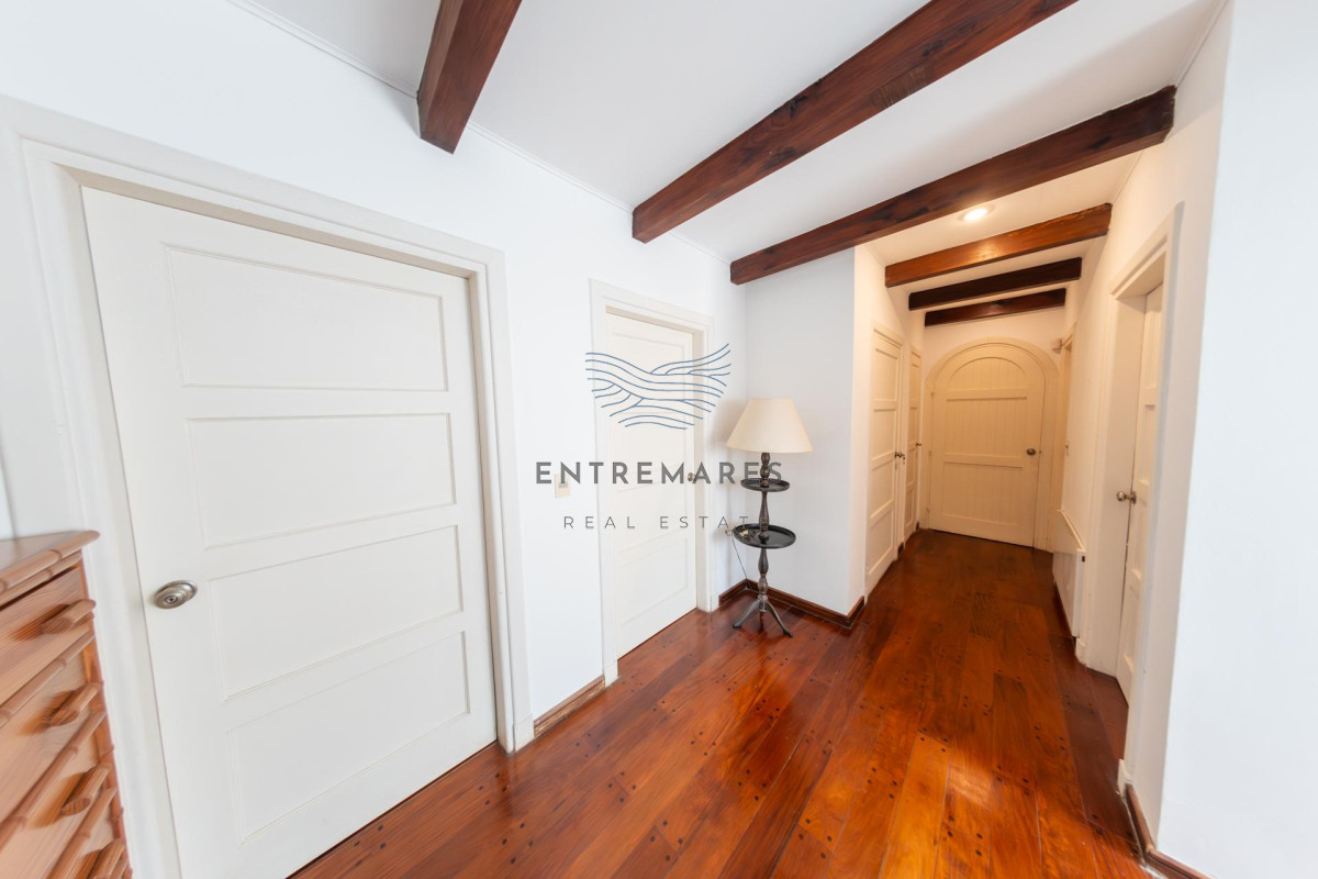 Casa ID.105 - Venta Casa 4 dormitorios San Rafael Punta del Este
