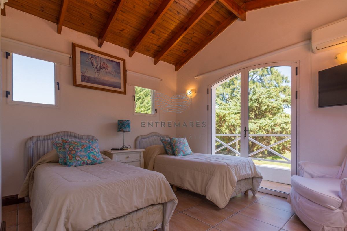 Casa ID.109 - Venta Casa 3 dormitorios Rincon del Indio Punta del Este