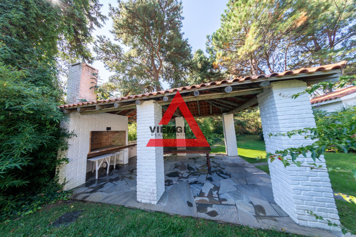 Casa ID.7 - Venta Casa 4 dormitorios San Rafael Punta del Este