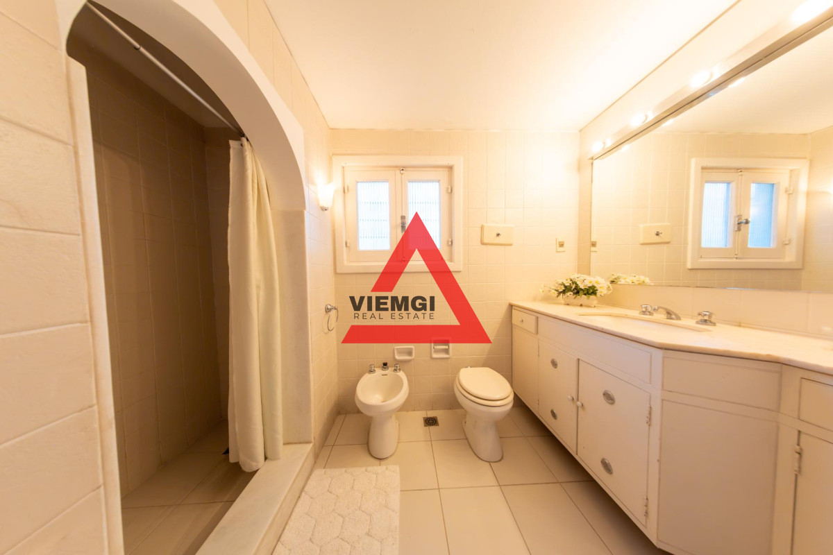 Casa ID.7 - Venta Casa 4 dormitorios San Rafael Punta del Este