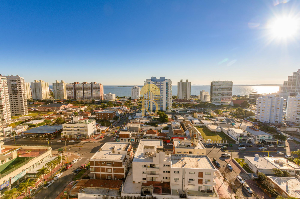 Venta apartamento un dormitorio y medio playa mansa Punta del Este Uruguay -id-173-11