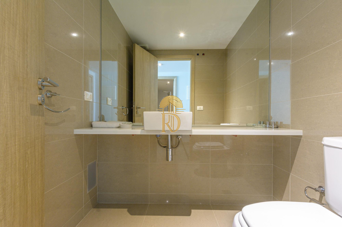 Venta apartamento un dormitorio y medio playa mansa Punta del Este Uruguay -id-173-6