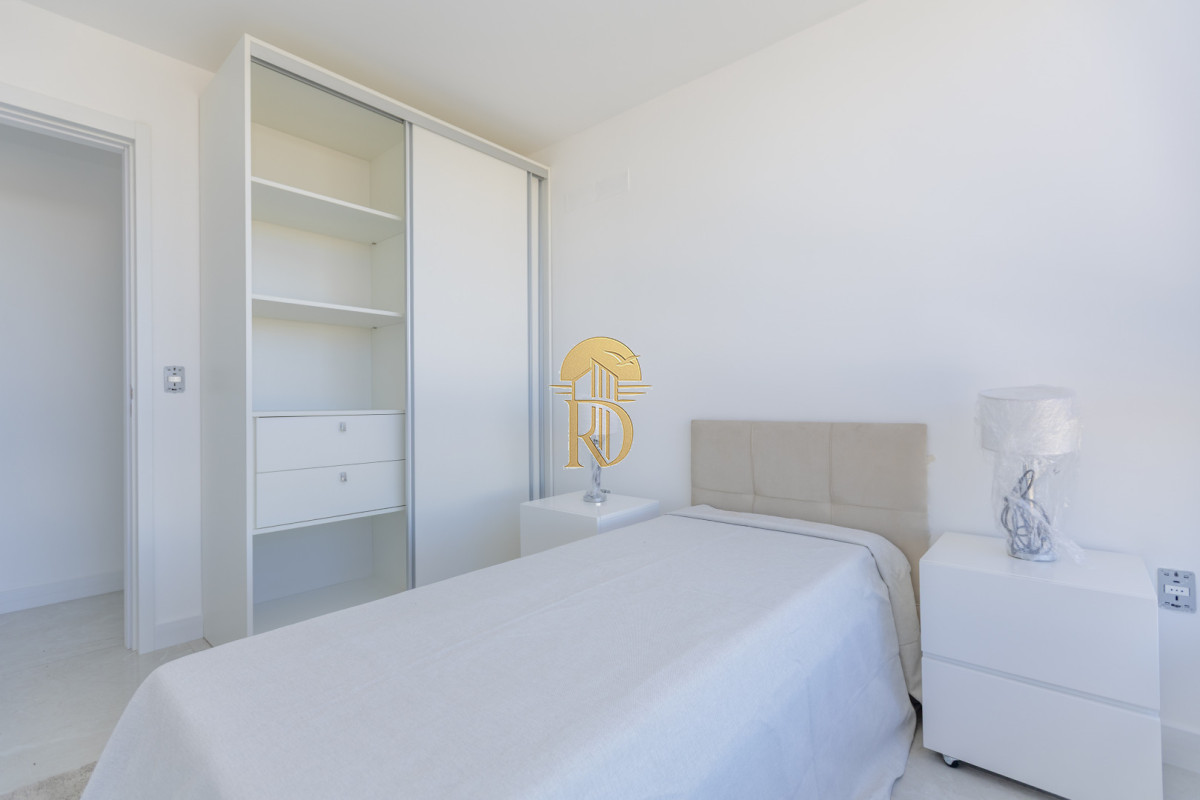 Apartamento en venta a estrenar en Aidy Grill, tres dormitorios y dos baños -id-788-15