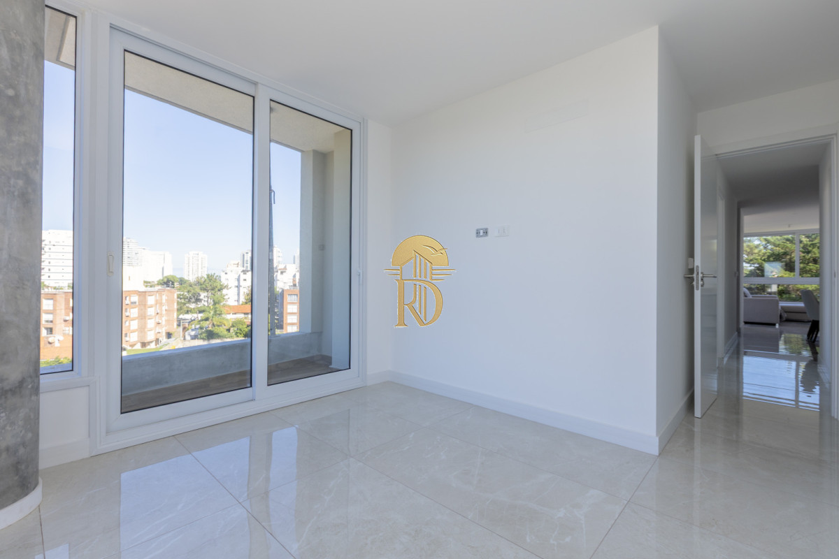Apartamento en venta a estrenar en Aidy Grill, tres dormitorios y dos baños -id-788-17