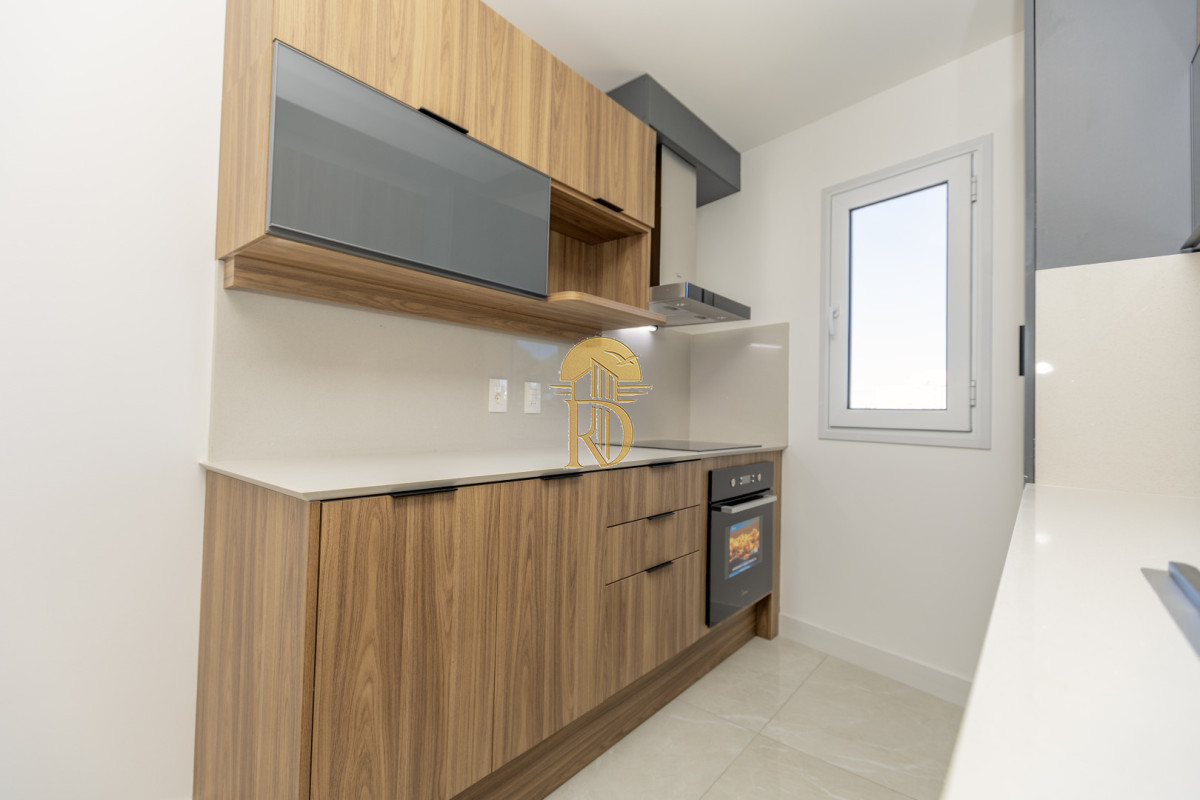 Apartamento en venta a estrenar en Aidy Grill, tres dormitorios y dos baños -id-788-9