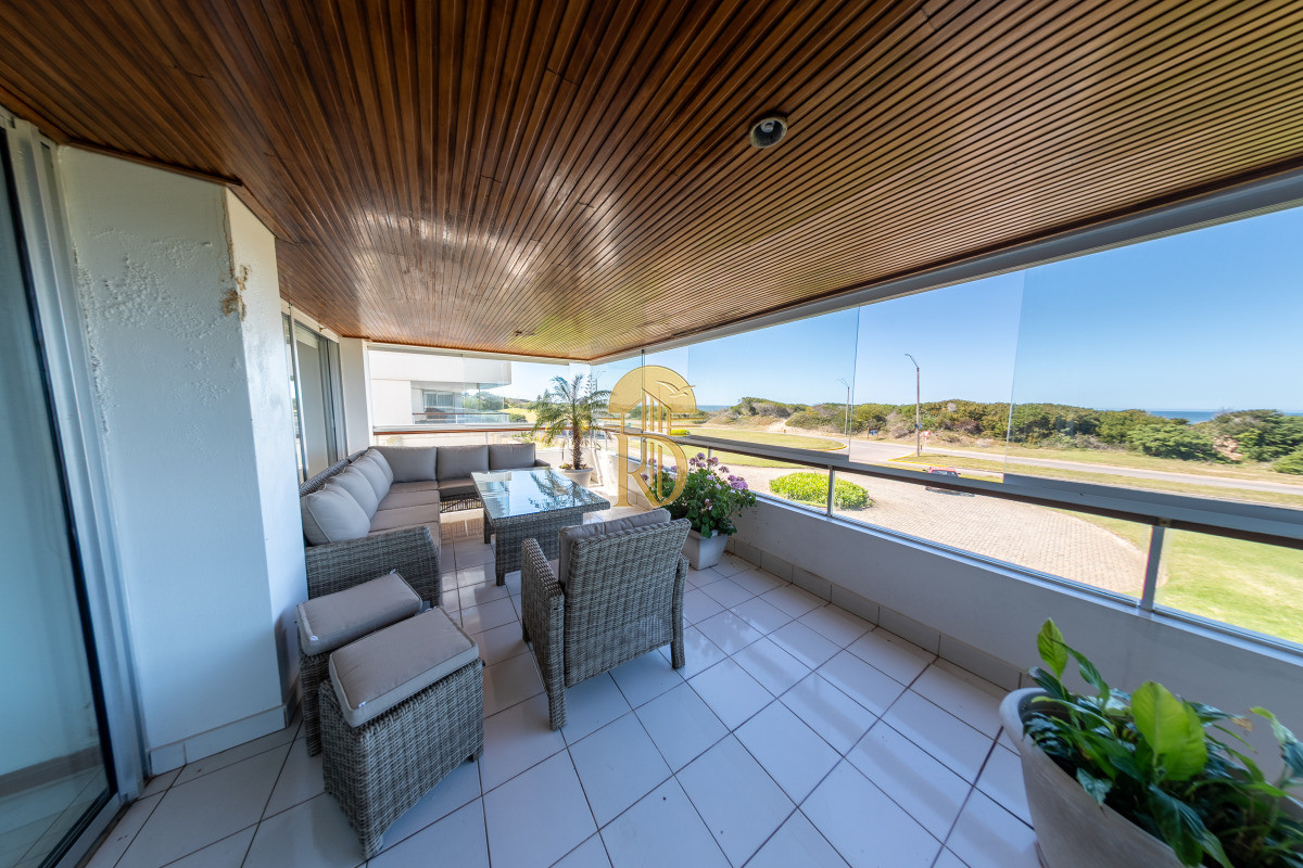 Apartamento Dúplex en Rincón del Indio -id-368