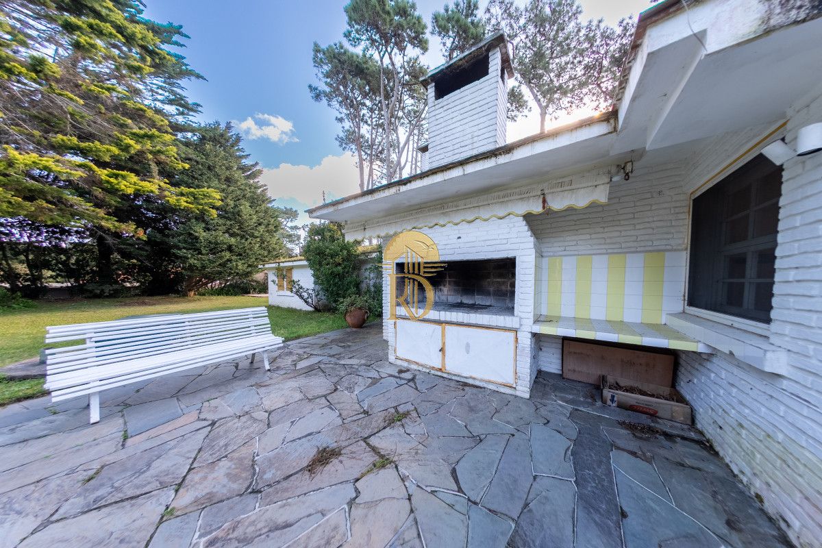 CHALET EN SAN RAFAEL -id-258-16