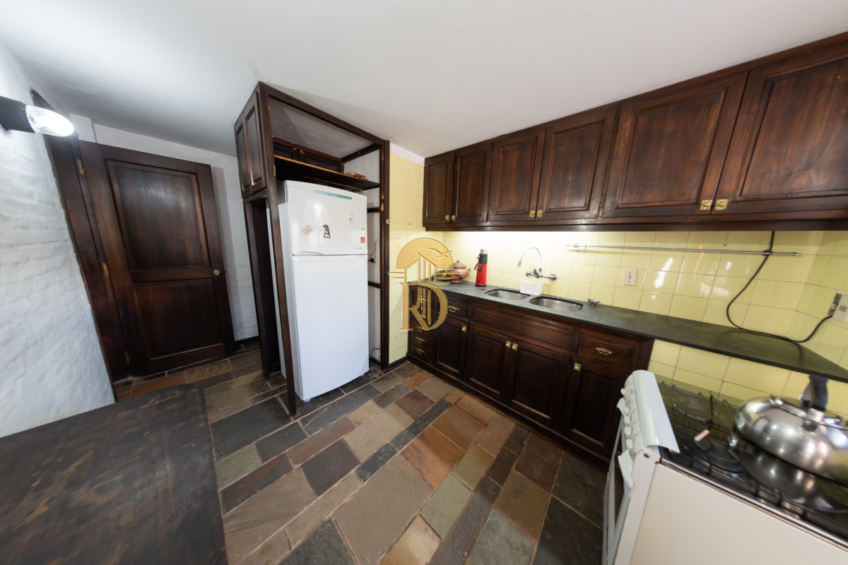 Venta casa 4 dormitorios en Pinares -id-65-10