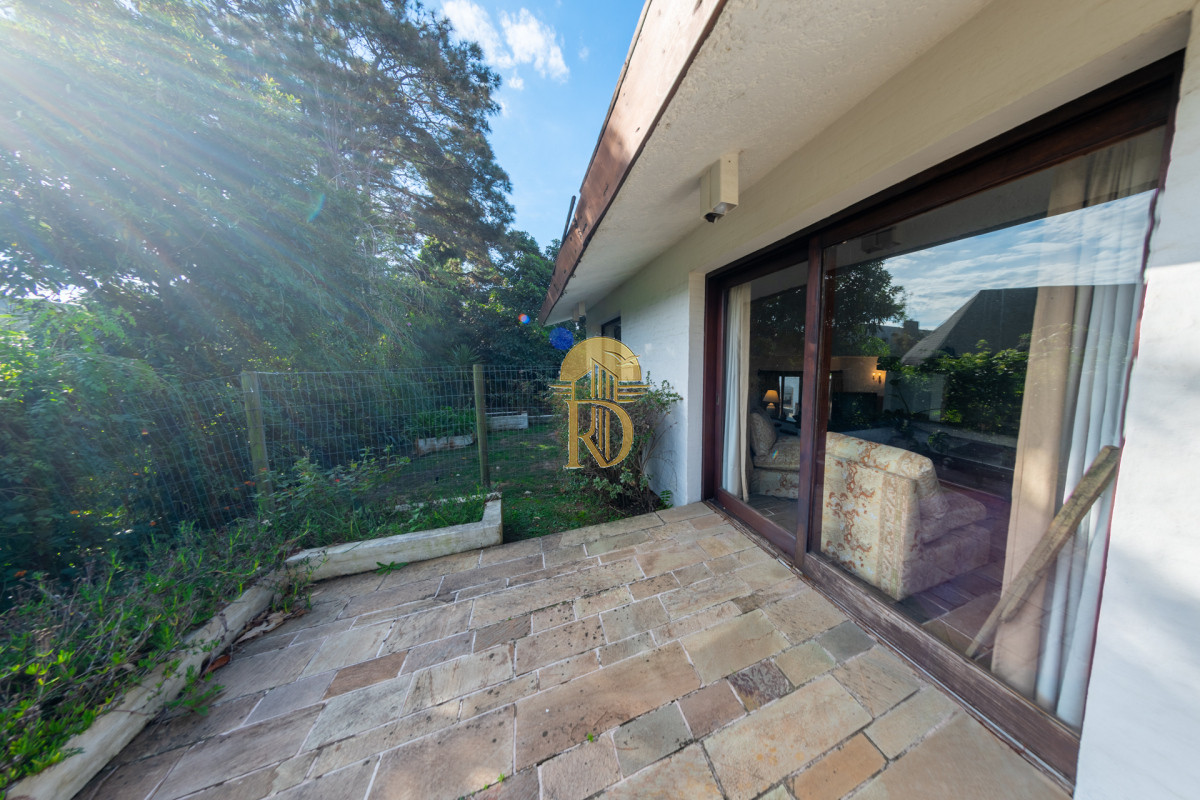 Venta casa 4 dormitorios en Pinares -id-65-25