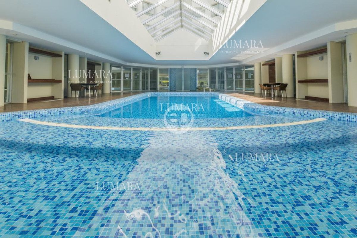 Apartamento ID.1015 - Venta Apartamento 3 dormitorios y dependencia en Ocean Drive Punta del Este