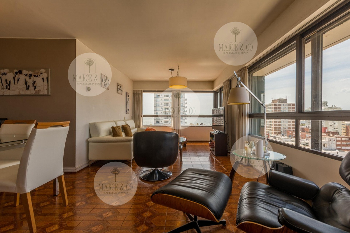 Apartamento ID.242 - Venta Apartamento de 3 dormitorios  Península Punta del Este