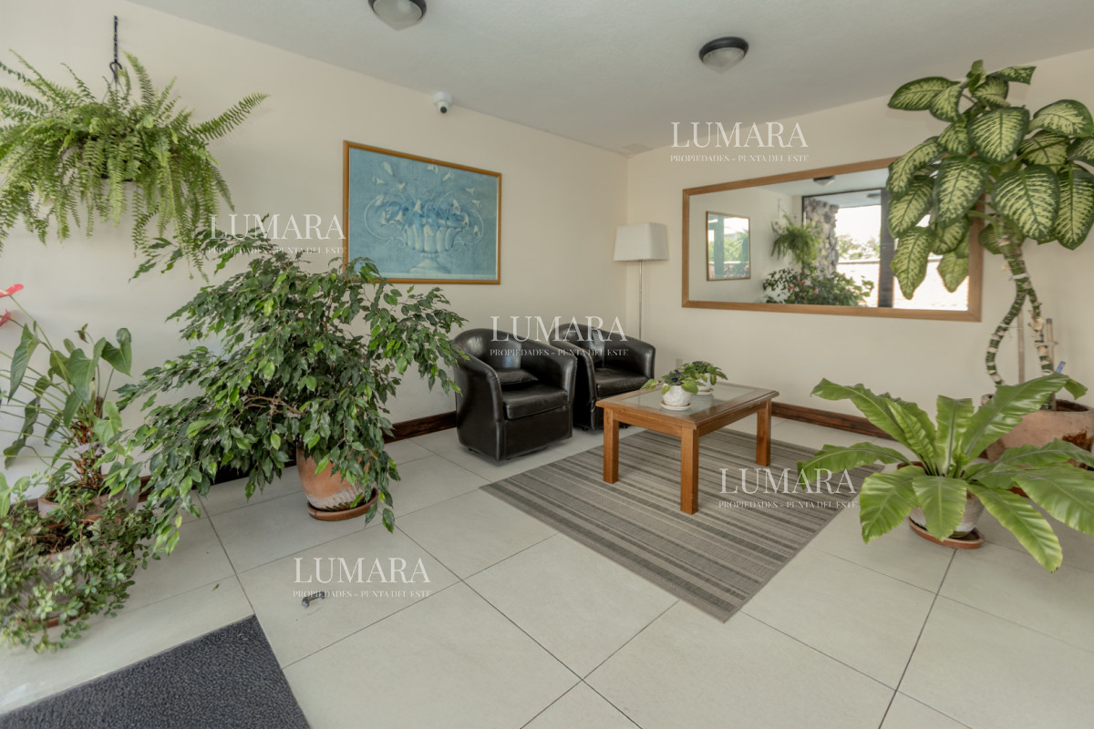 Apartamento ID.2703 - Apartamento monoambiente en venta - Primera línea vista al mar - Playa Mansa