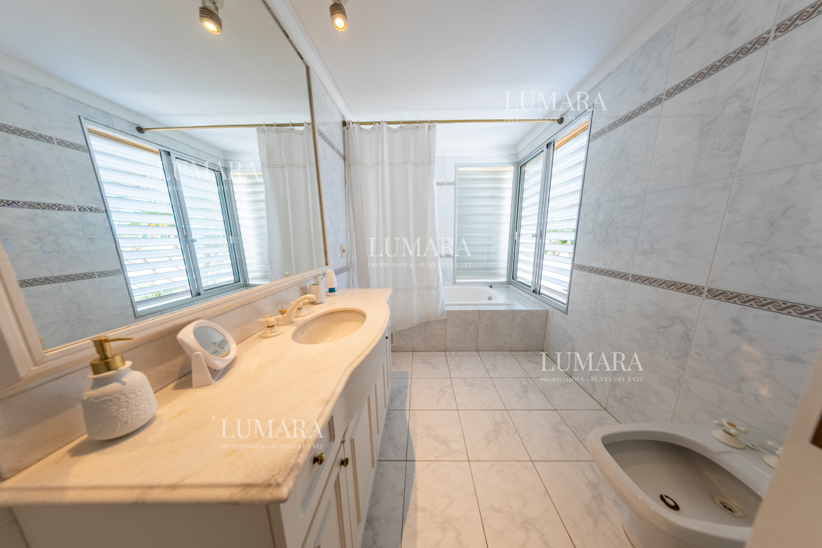 Apartamento ID.2568 - Apartamento Dúplex en Rincón del Indio 