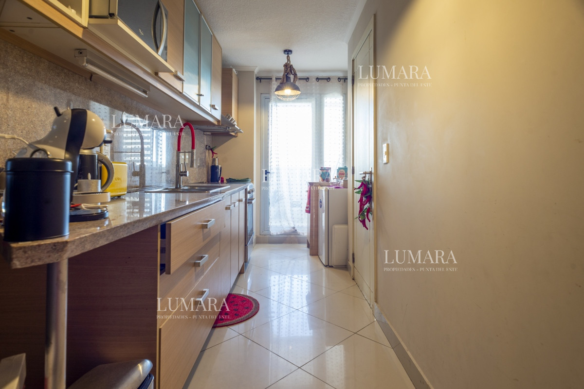Apartamento ID.1015 - Venta Apartamento 3 dormitorios y dependencia en Ocean Drive Punta del Este