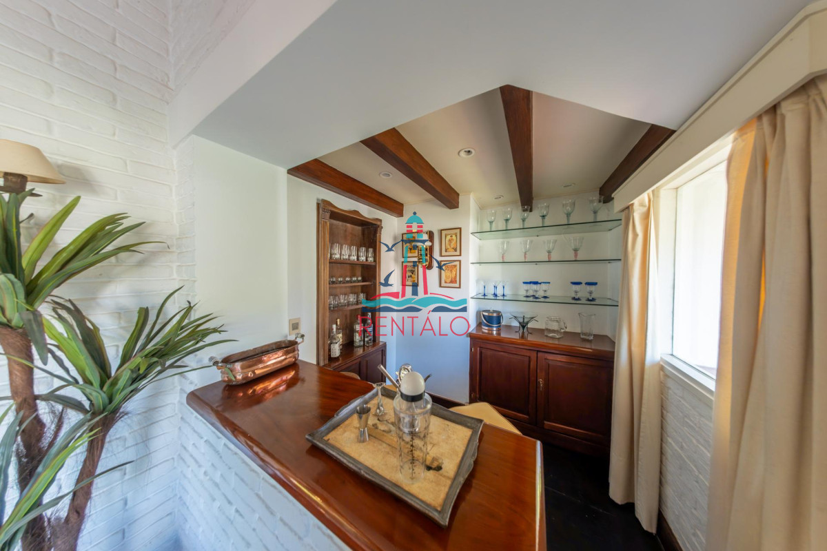 Casa ID.120 - Venta Casa 4 dormitorios San Rafael Punta del Este
