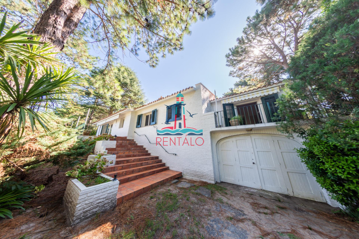 Casa ID.120 - Venta Casa 4 dormitorios San Rafael Punta del Este