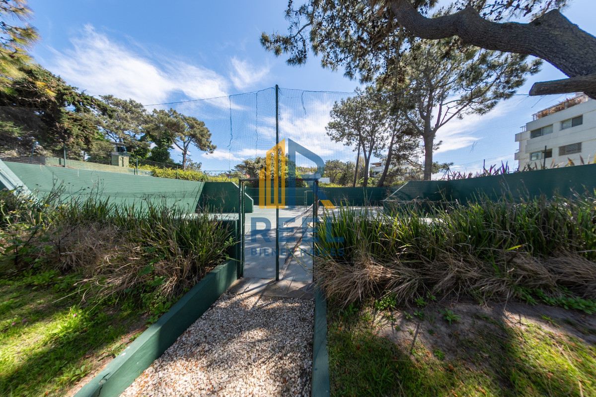 Apartamento ID.192 - Apartamento Dúplex Frente al Mar 266m2 en Rincón del Indio 