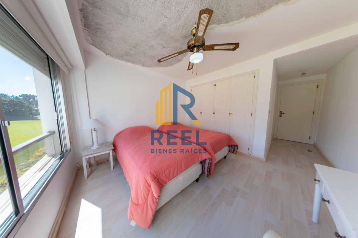 Apartamento ID.192 - Apartamento Dúplex Frente al Mar 266m2 en Rincón del Indio 