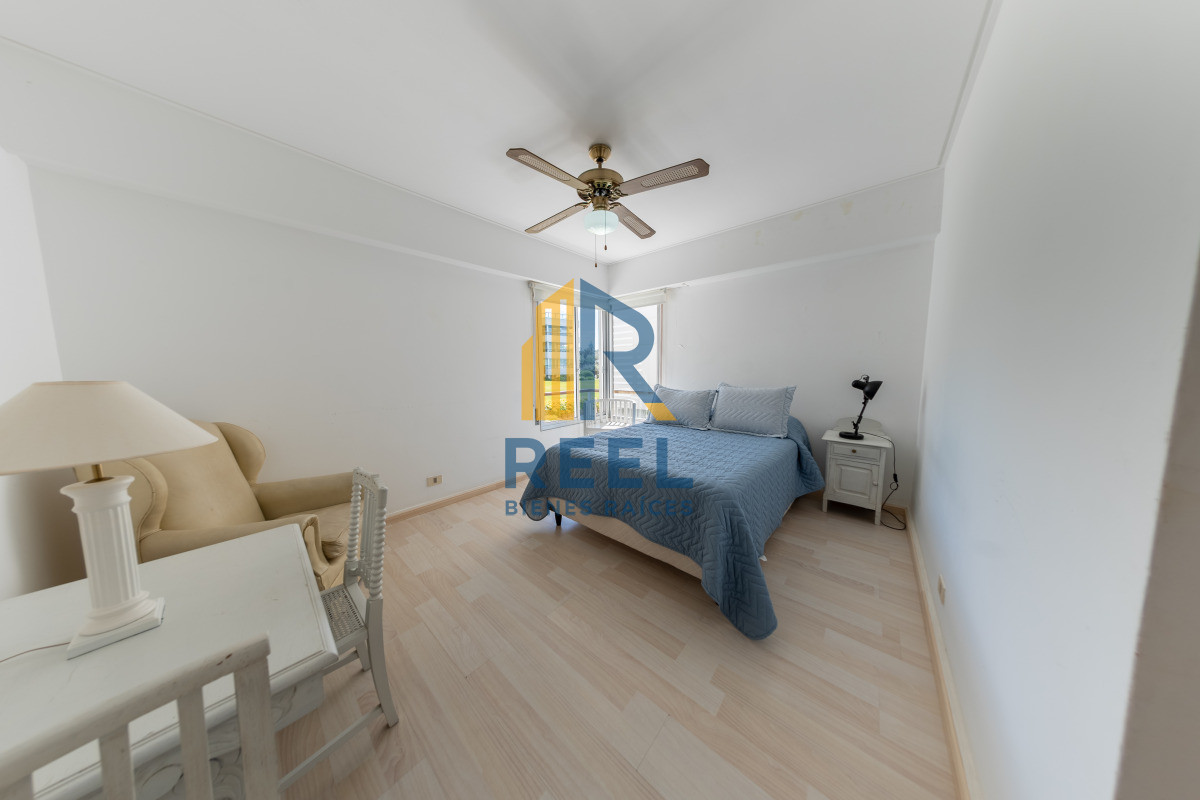 Apartamento ID.192 - Apartamento Dúplex Frente al Mar 266m2 en Rincón del Indio 